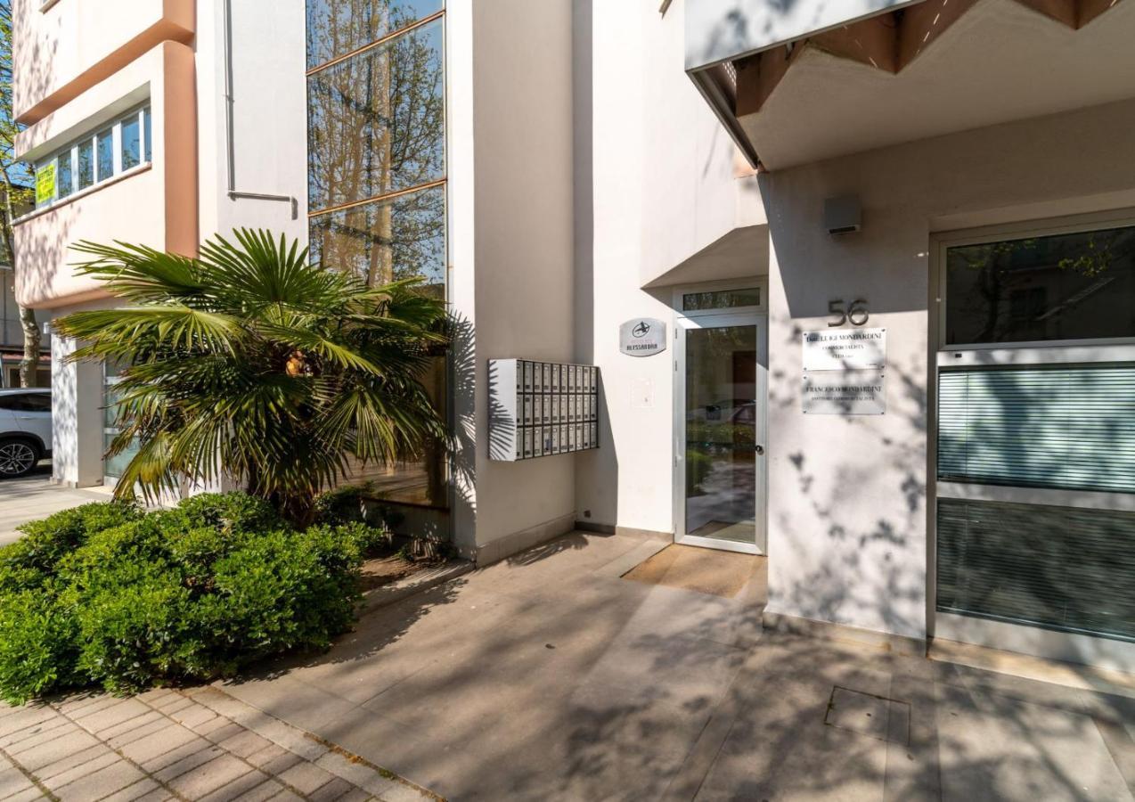 צ'סנטיקו Residence Alessandra מראה חיצוני תמונה