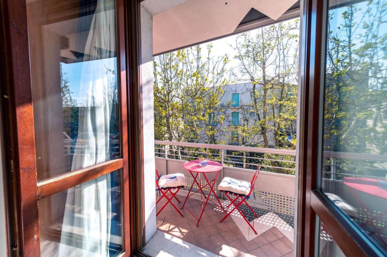 צ'סנטיקו Residence Alessandra מראה חיצוני תמונה