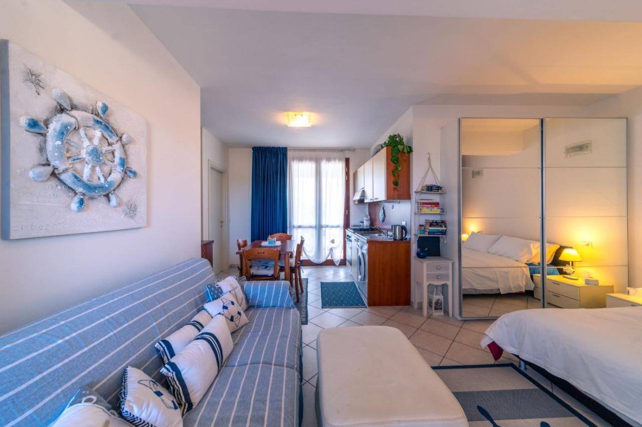 צ'סנטיקו Residence Alessandra מראה חיצוני תמונה