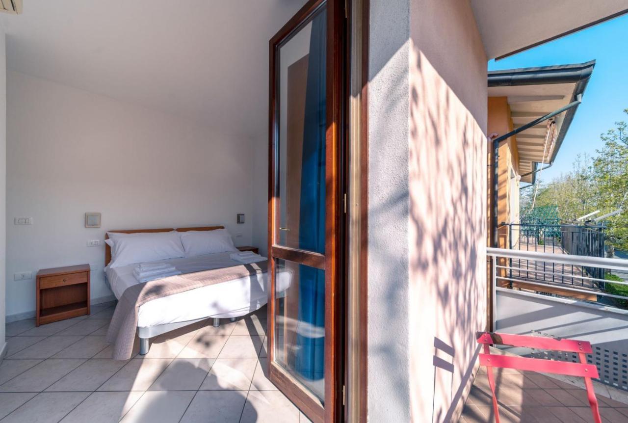 צ'סנטיקו Residence Alessandra מראה חיצוני תמונה