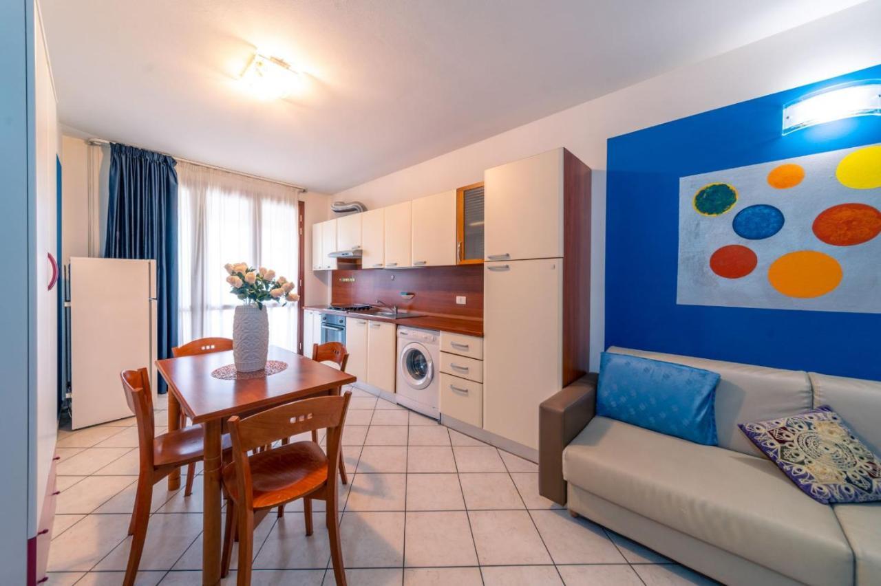 צ'סנטיקו Residence Alessandra מראה חיצוני תמונה