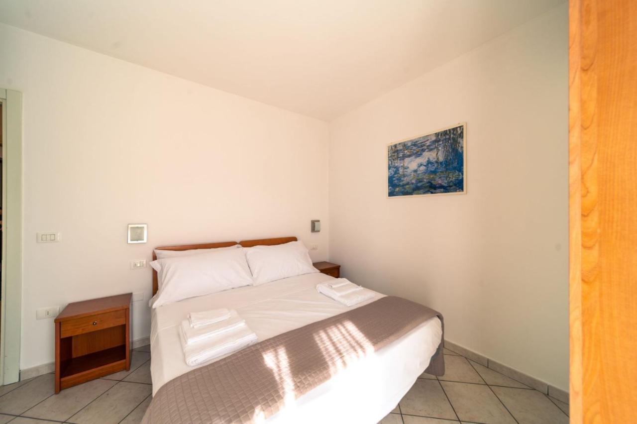 צ'סנטיקו Residence Alessandra מראה חיצוני תמונה