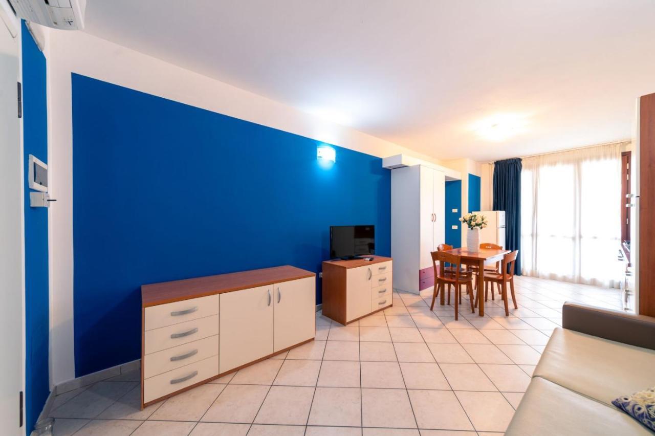 צ'סנטיקו Residence Alessandra מראה חיצוני תמונה